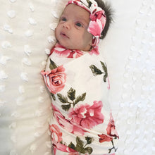 Load image into Gallery viewer, Floral Maternity Swaddle Set