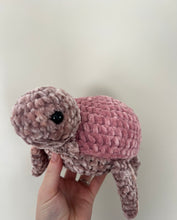 Load image into Gallery viewer, Crochet Turtle