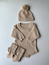 Load image into Gallery viewer, Cotton baby sweater, hat, and bootie set 0-3 months
