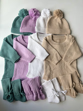 Load image into Gallery viewer, Cotton baby sweater, hat, and bootie set 0-3 months