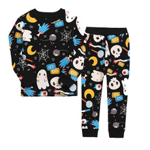 Load image into Gallery viewer, Glow in the dark Halloween horror night black pajamas