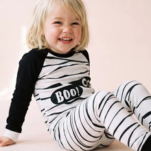 Load image into Gallery viewer, Glow in the dark Funny Mummy Halloween pajamas