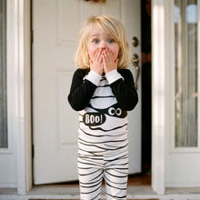 Load image into Gallery viewer, Glow in the dark Funny Mummy Halloween pajamas