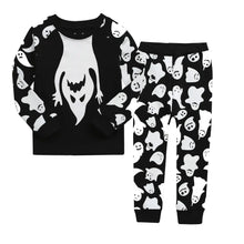 Load image into Gallery viewer, Glow in the dark Halloween king ghost pajamas