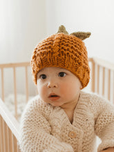 Load image into Gallery viewer, Pumpkin beanie