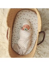 Load image into Gallery viewer, Check cotton swaddle receiving blanket