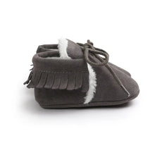 Load image into Gallery viewer, Comfy baby moccasins grey